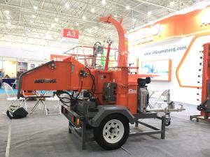 China New designed trailer wood chipper with 31hp engine wholesale