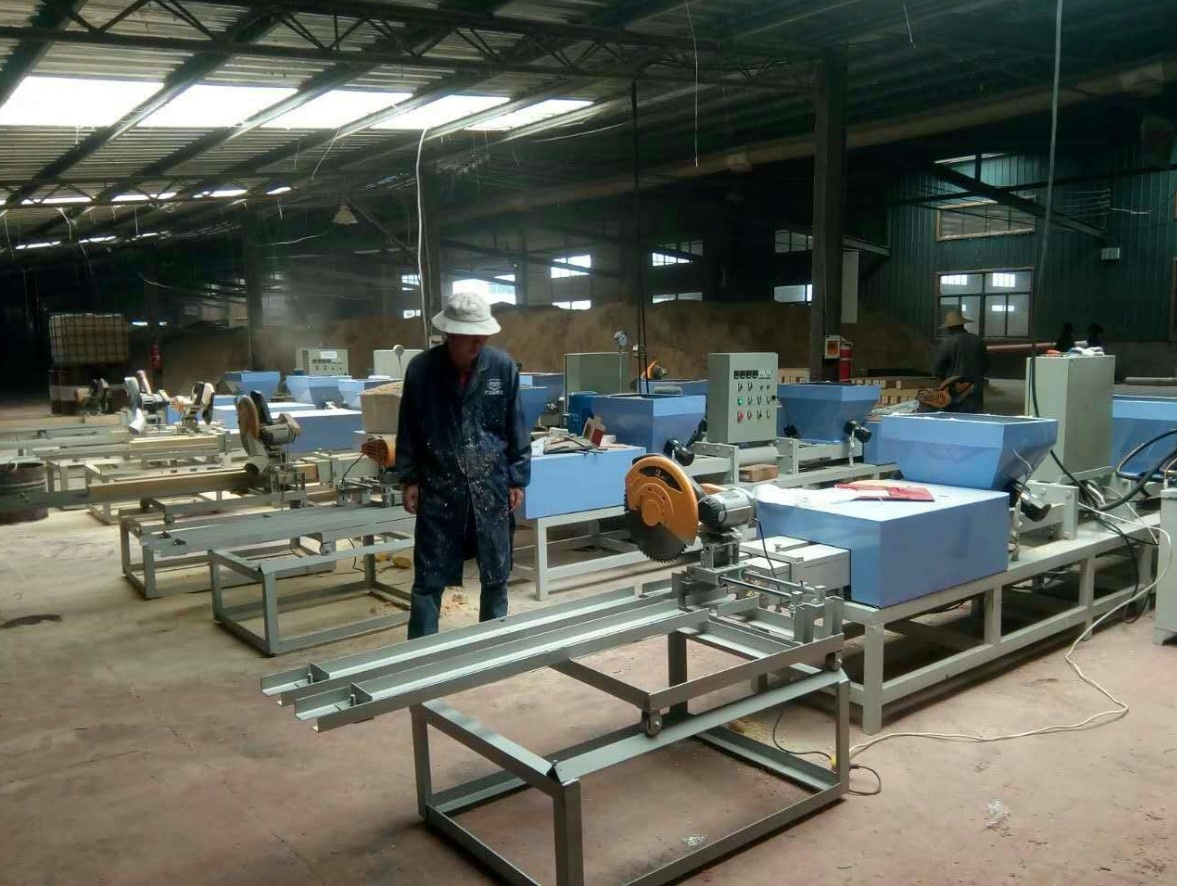 High Capacity Sawdust Glue Mixer for Innovative Wood Pallet Production