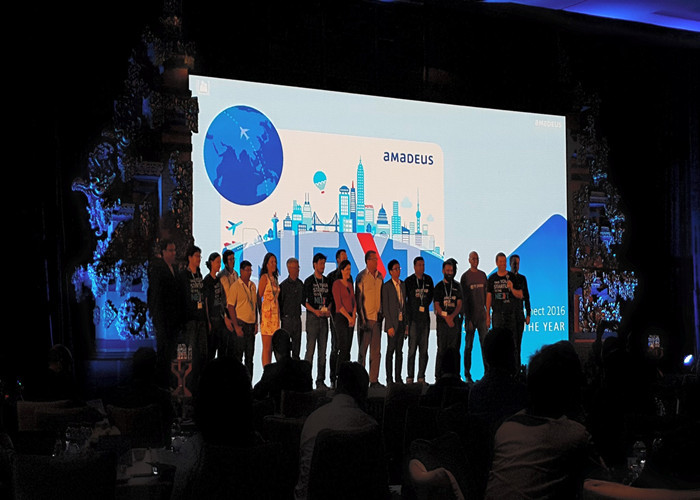 High Resolution Indoor LED Display Screen Electronic LED Stage Backdrop Screen