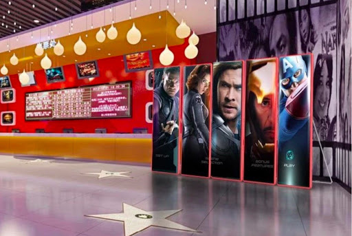 ROHS IP30 Portable Digital Smart Led Poster Display P2.5 for Indoor Advertising