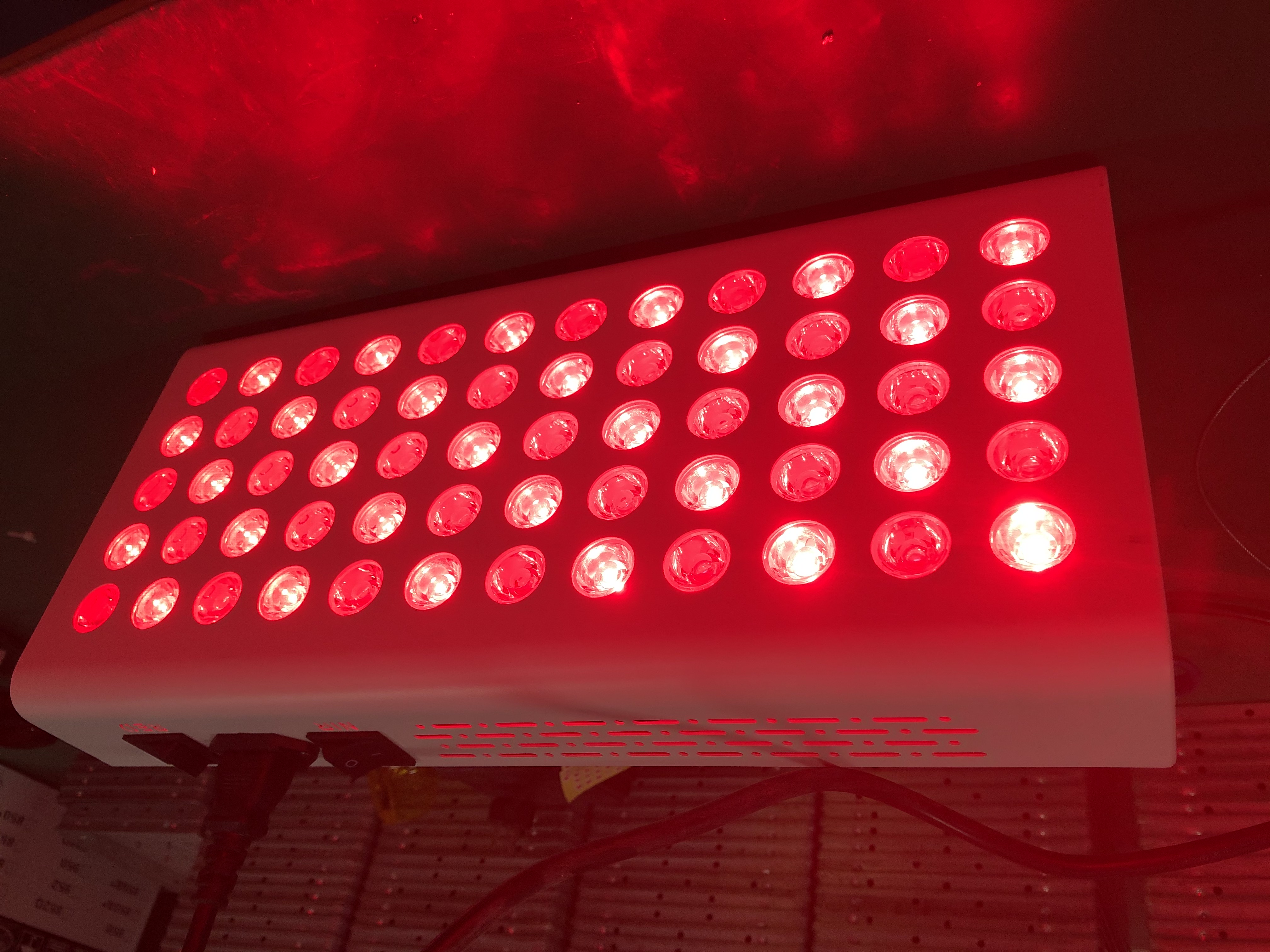 850nm 660nm LED Red Light Therapy Panel 300W Body Face Light Therapy Machine