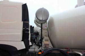 China 371HP 10cbm 8x4 Concrete Mixer Trucks with EURO2 Standard , ZZ5317GJBM3067 wholesale