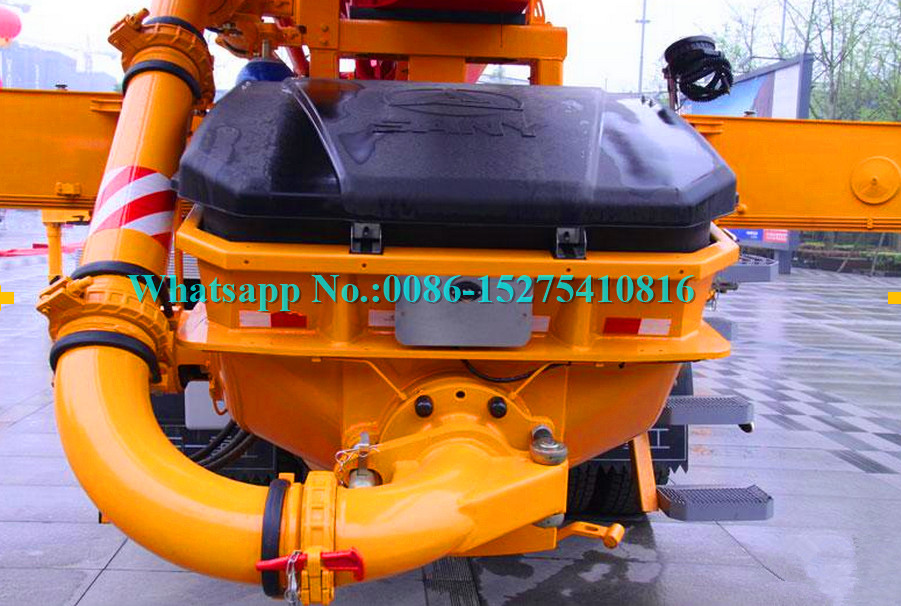 High Efficient 3 Axle Cement Pump Truck 36X-5Z With Boom 120m³/H Max Output