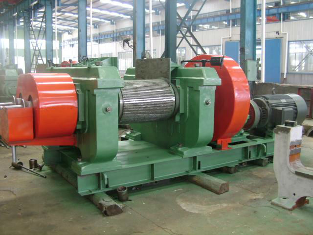 Rubber Cracker Mill Tire Shredder for Reclaimed Rubber Making in Manufacturing Plant