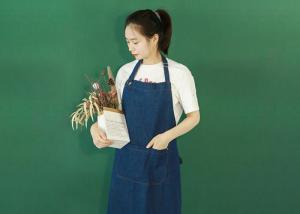 China Dark Blue Waist Pocket Mens Kitchen Aprons wholesale