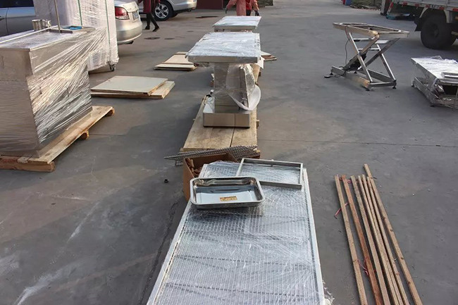 Electric Driven Veterinary Surgery Table , Animal Operating Table For Small Pet