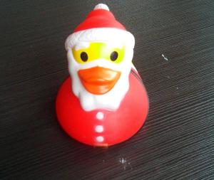 China PVC Floating Personalised Santa Rubber Duck / Snowman Shaped Kids Gift wholesale