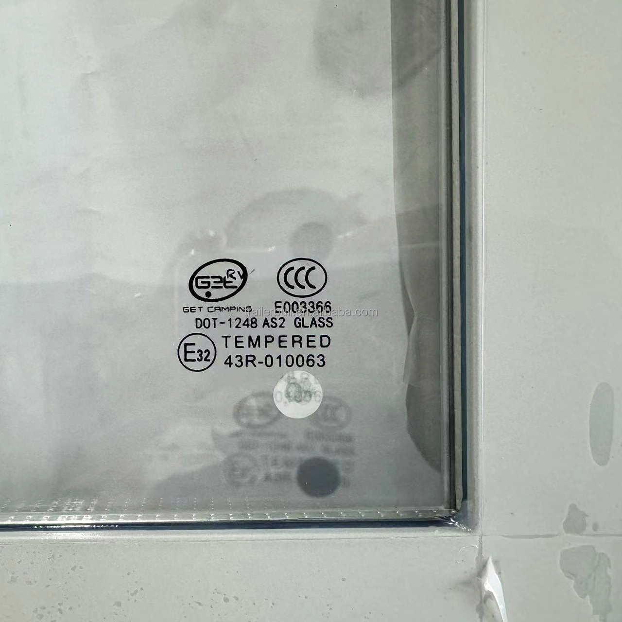 Natural Color/Grey Window Frame for Customizable Tempered Glass Expedition RV Windows