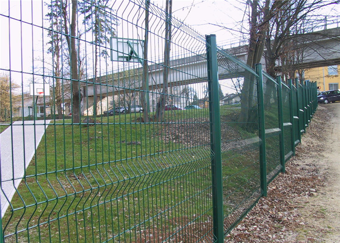 1mm-2.2m Height 3D Welded Wire Fence V Mesh Fencing Panels