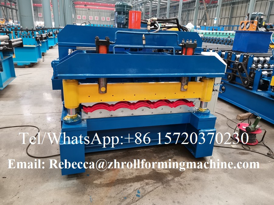 Roof Panel metal roof roll forming machine / roof tile roll forming machine with 5.5kw motor
