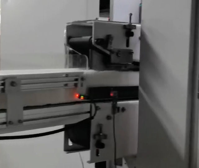 Automatic Non Woven Fabric Tissue Paper Roll Cutter Slitter Rewinder Slitting Machine