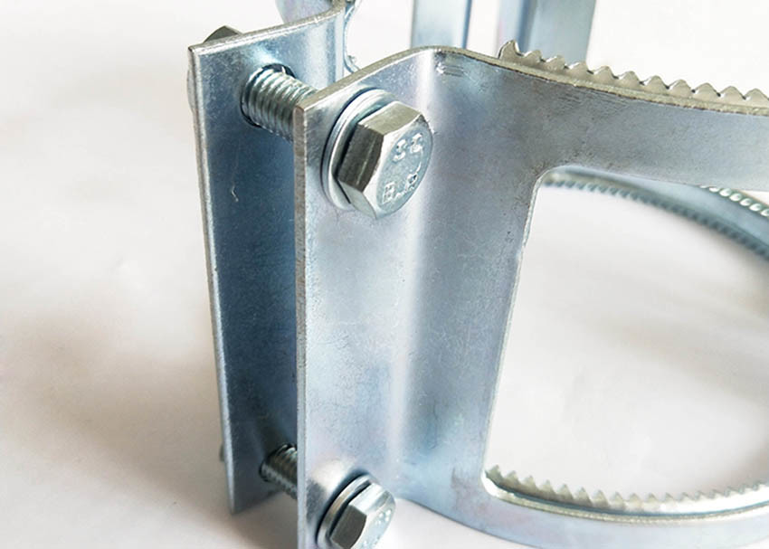 ISO Heavy Duty Pipe Clamps Stainless Steel Cast Iron Pipe Reinforced Grip Collar Coupling