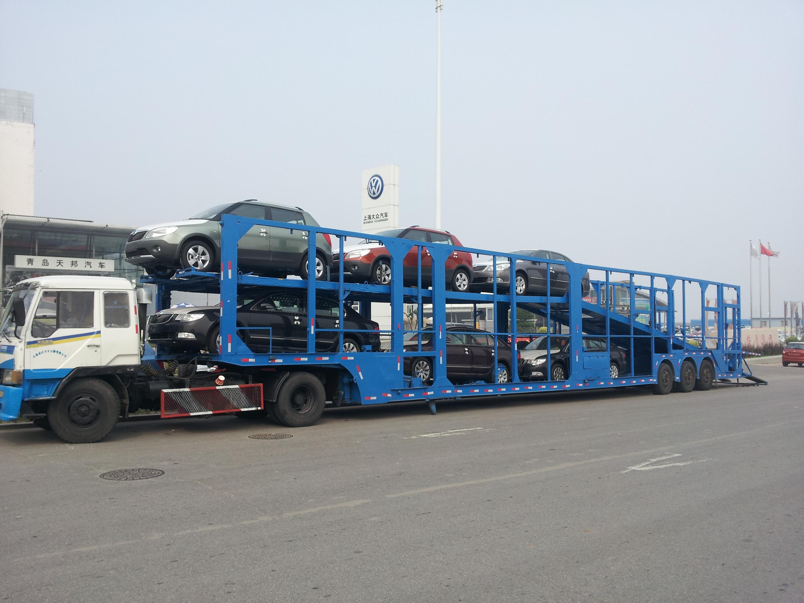3 Axles Car Carrier Semi Trailer with Steel Material and 40000KG Payload