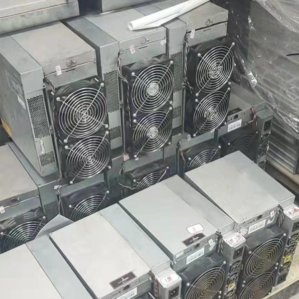 Bitcoin Antminer S17+ 70t 82db 9.8kg Front And Rear Double Tube Fans