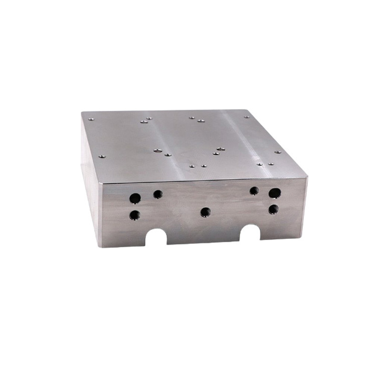 ISO9001 5 Axis Cnc Machining Services Customized Aero Engine CNC Machining Parts
