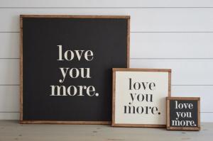 China Exquisite Wooden Plank Plaque , Square Wooden Signs With Love Sayings wholesale