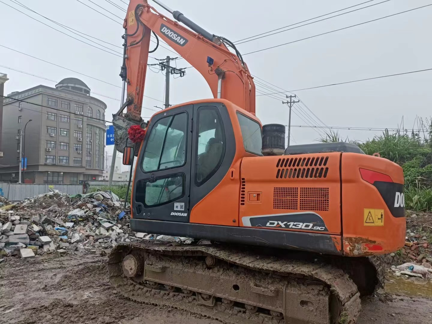 Strong Power 13 Ton Used Doosan Excavator DX130 Hydraulic Crawler Digger For Sale