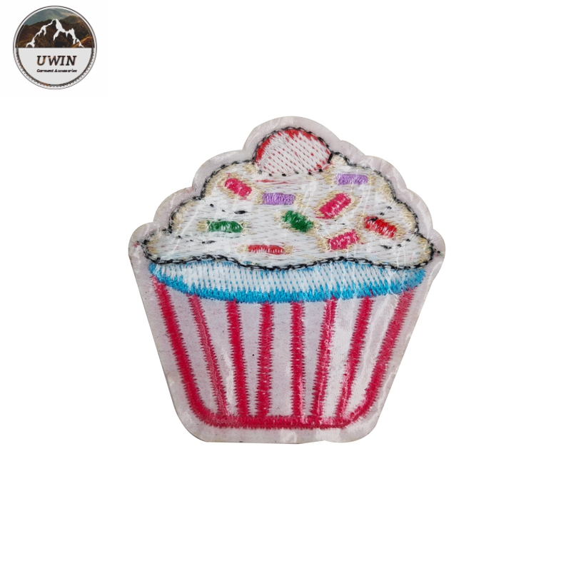 Pink Cake Custom Woven Patches Embroidery Material For Gifts / Souvenir