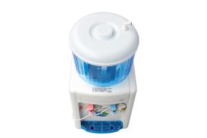 China 8L Capacity White Water Filter Pot , Household Water Filter For Drinking Fountains wholesale