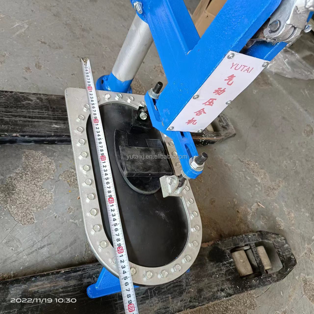 Small Manual Air Press Sole Attaching Machine High Efficiency Easy Operation