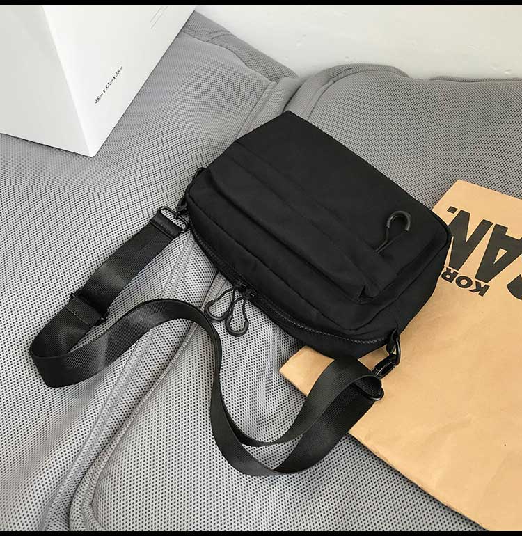 Waterproof Durable Nylon Unisex Fashion Cross Body Sling Bag for Teenager Solid Color
