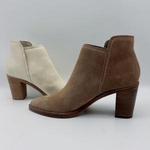 China Custom Womens Leather Dress Boots Bone Soft Nappa / Cow Suede Leather Upper wholesale