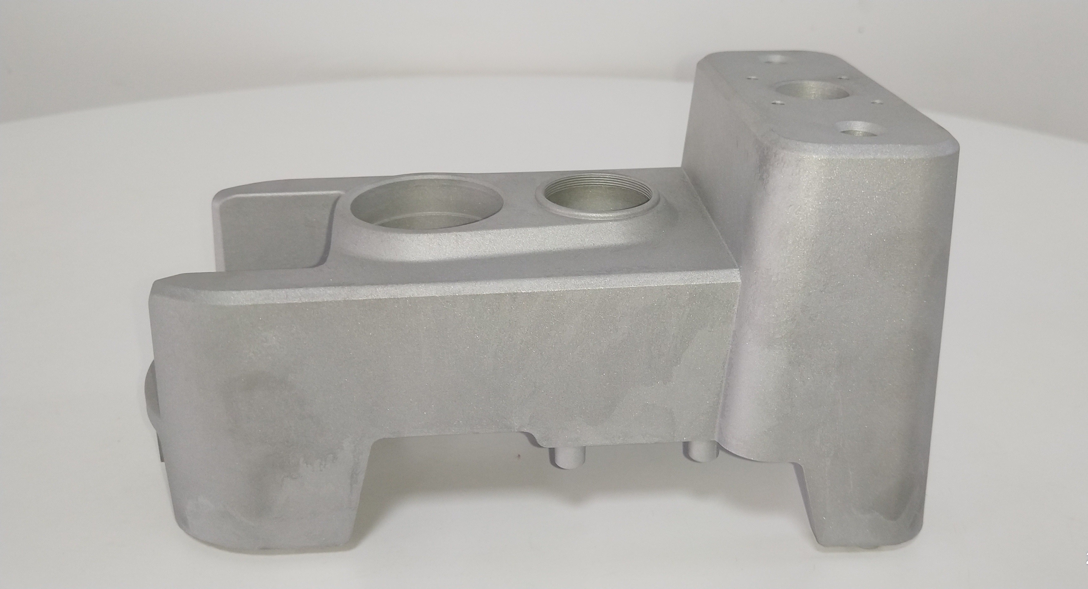 Precision ADC12 Telecommunication Parts Aluminum Alloy Die Casting Sandblasting Electrophoresis