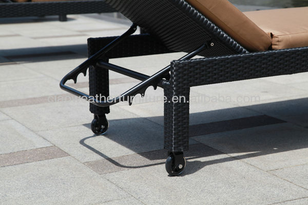 Poolside Sun Lounger Chair Luxury Outdoor Furniture for Ultimate Poolside Relaxation