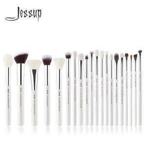 China Non Slip mixed hair Pro Makeup Brushes Set handmade crafts wholesale