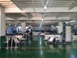 China Medical Equipment Lumbar Decompression Machine Rehabilitation For Lower Back wholesale