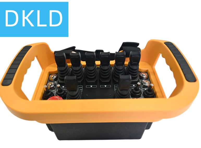 Eight single-axis proportional rods Wireless Remote Control for concrete pump truck