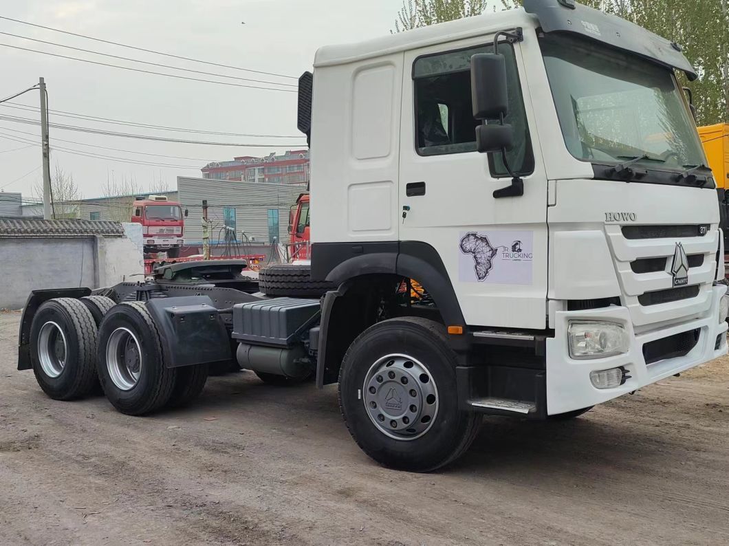 Head Truck Sinotruk HOWO 6*4 Tractor Truck Good Condition