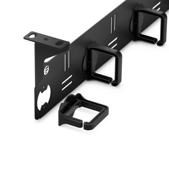 Metal Networking System and 5 D-rings Cable Management The Ideal Solution for Cabling