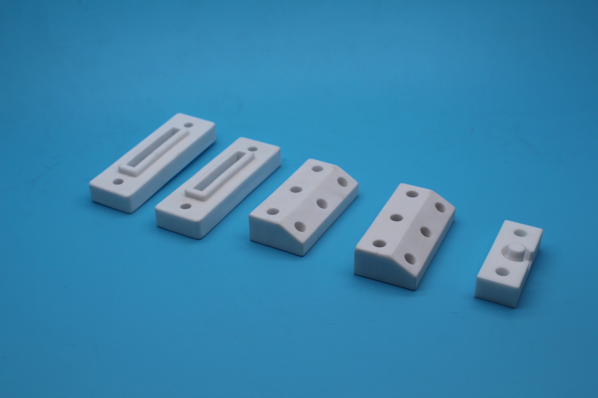 Customized Machinable Alumina Zirconia Ceramic Plates