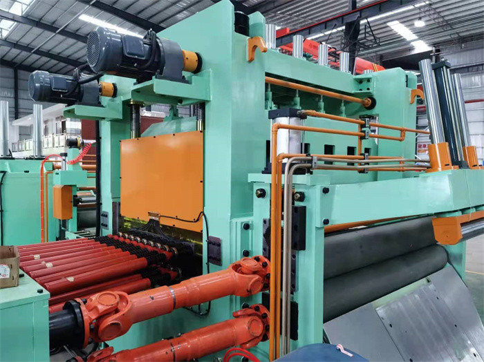 Aluminum Metal Cut To Length Machine Rotary Shear Fly Cut To Length Line Machine 3 X 1800