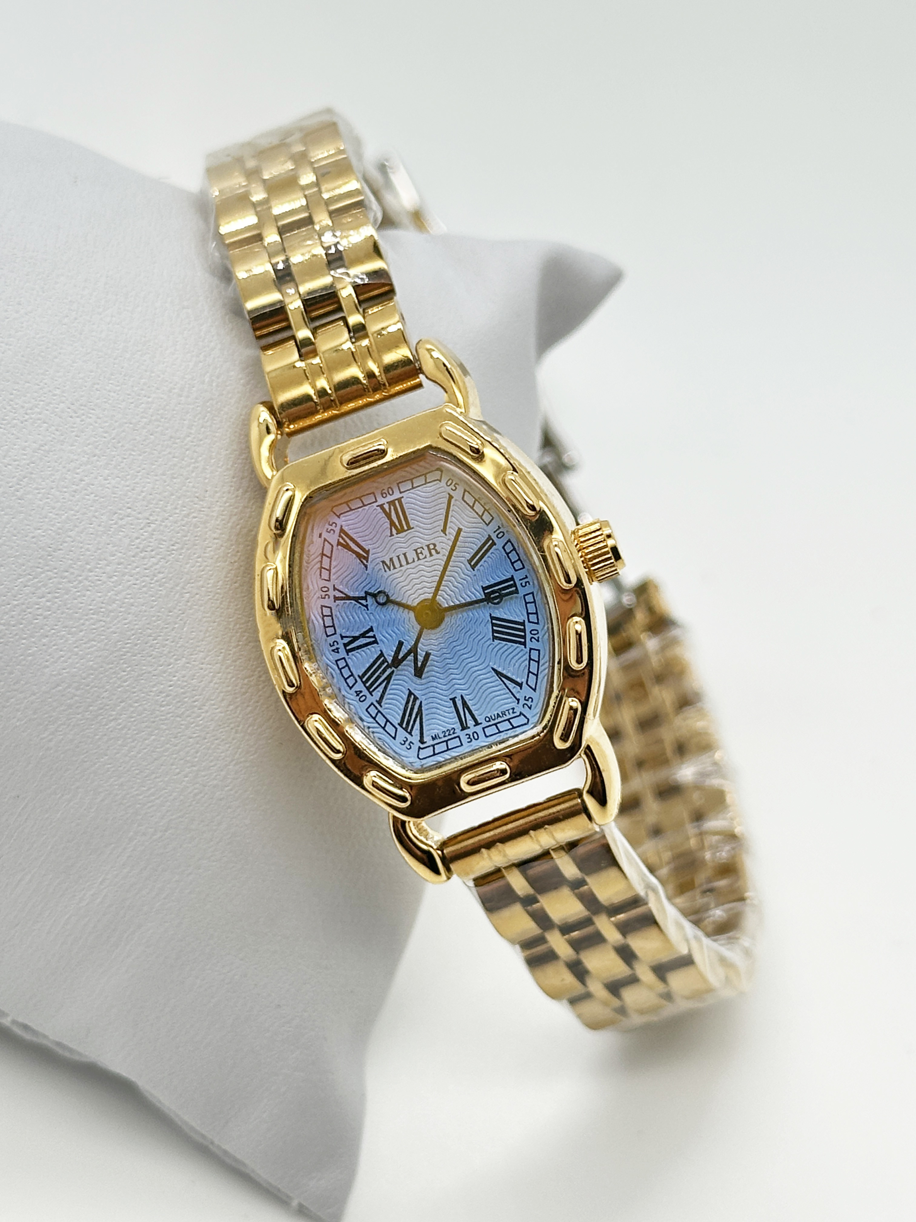 Factory Wholesale Fashionable and Elegant Quality Women Watches with Stainless Steel Strap Analog Luxury Watch