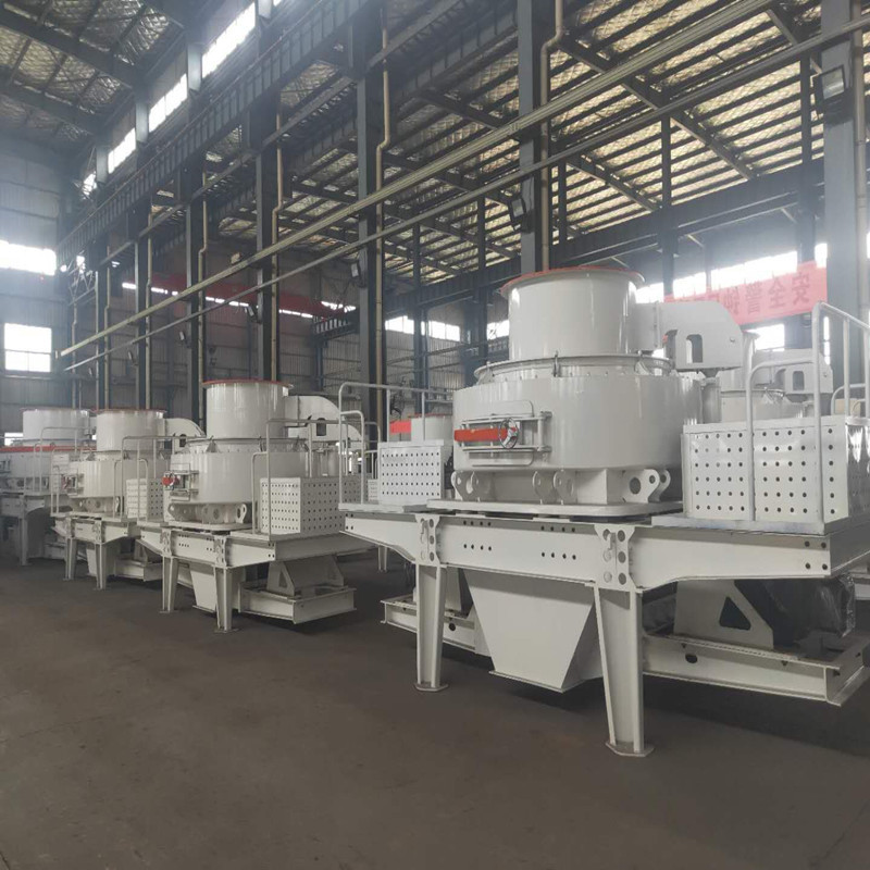 AC Motor Cone Crusher Machine , Tracked Mobile Compound Cone Crusher