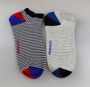 China Running Anti Skid Striped Ankle Socks , Novelty Cushioned Ankle Socks For Men wholesale