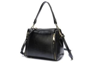 China Korean Style Oil Wax Cowhide Handbag , Single Shoulder Oblique Straddle Female Bag wholesale