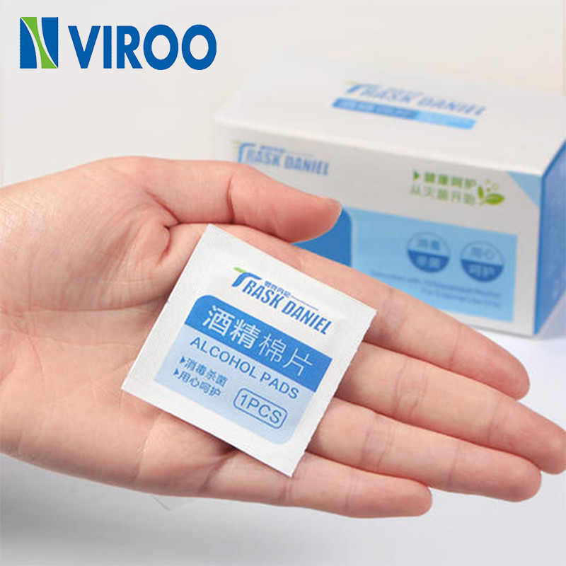 Single alcohol Wet Tissue Packaging Machine PLC Control Automatic，mosquito repellent wipe packing machine
