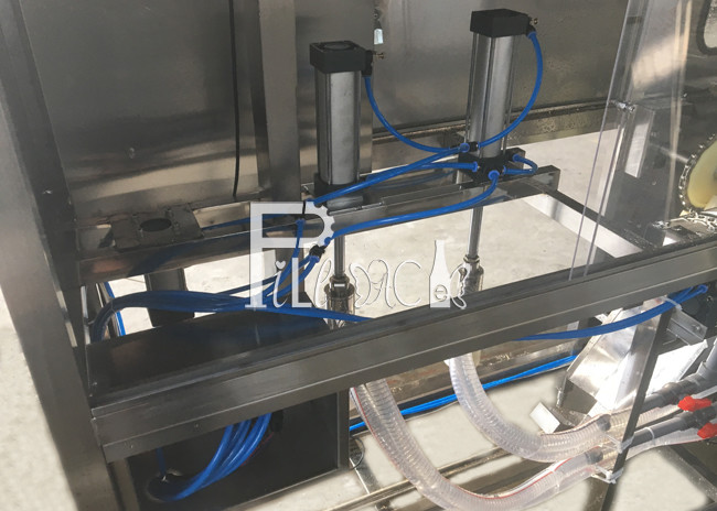 Sanitary 3 In 1 Barrel Filling Line With Light Checker