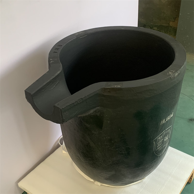 Metal Saving Crucible With Pouring Nozzle Metal Melting Silicon Carbide Graphite Crucible