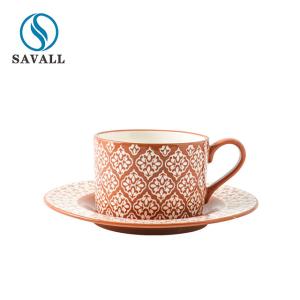 China Country 8.5cm Ceramic Tea Cups And Saucers For Banquet wholesale