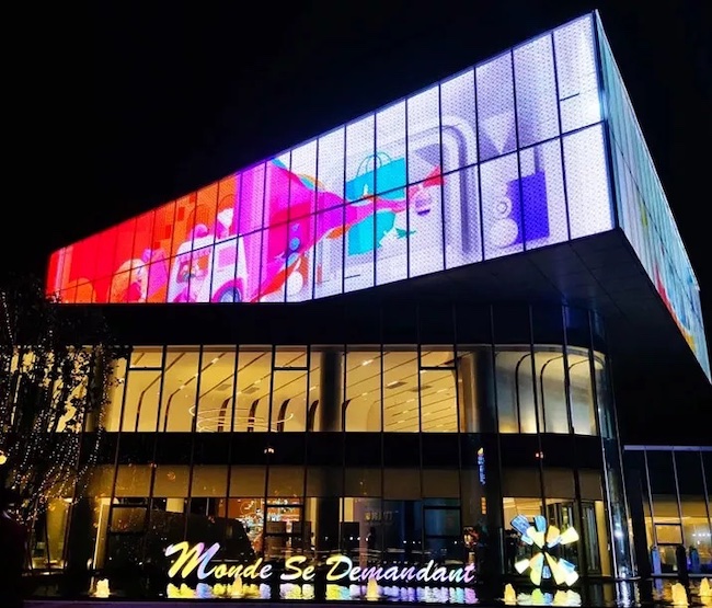 Outdoor Transparent LED Display Panel 3.91-7.8mm 7500 Nits 0