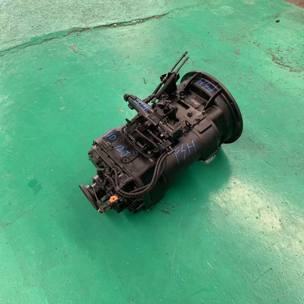 Aluminum 12-Speed Transmission for UD M11 D11 Used in Arrant Equipment