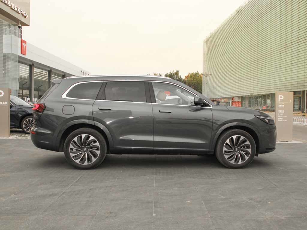 Used Petrol Electric Hybrid Car New Energy HUAWEI AITO M7 SUV 1.5T