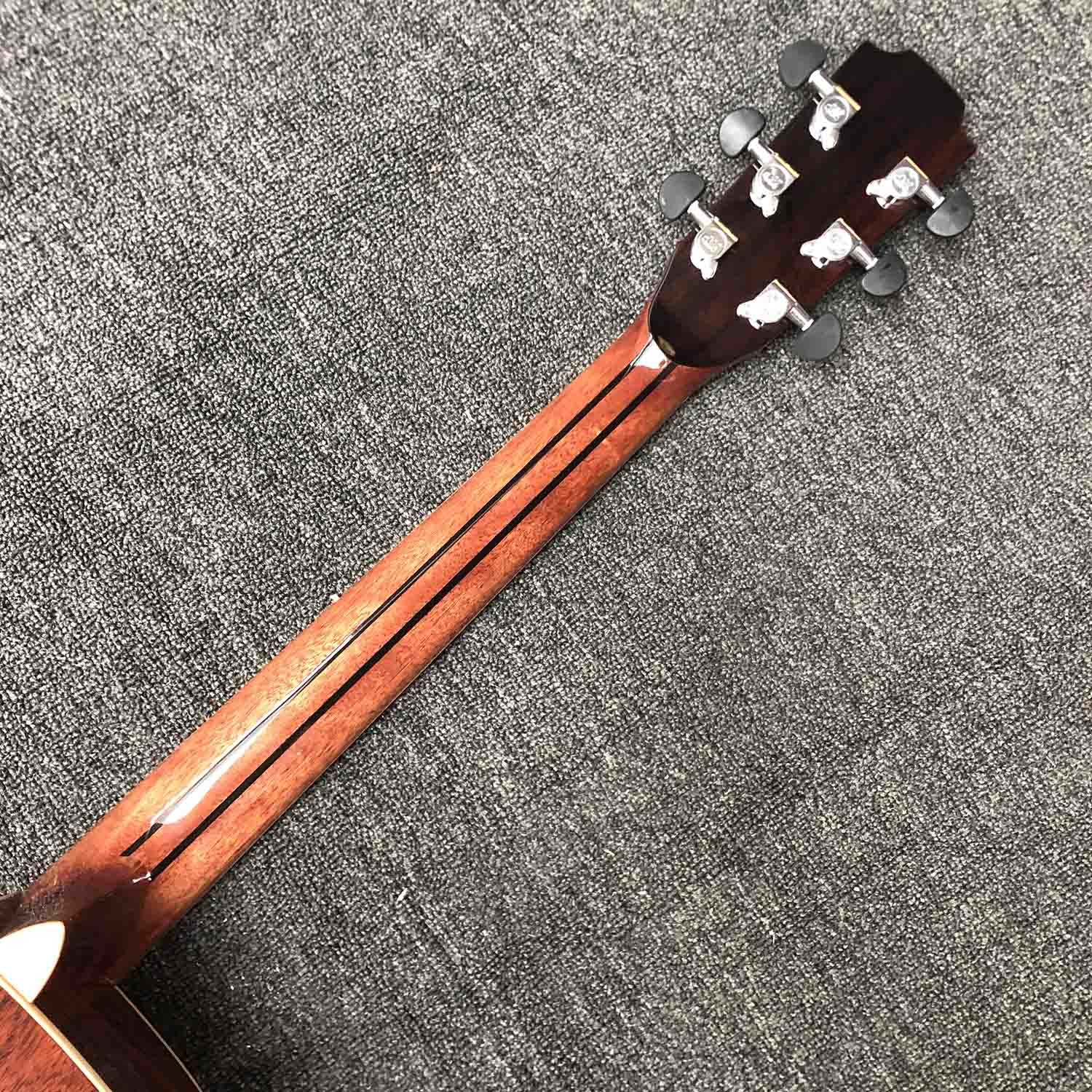 Custom AA Aaaa Solid Wood Jumbo Acoustic Guitar Solid Cocobolo Back Side Lowden Type Built in Pickup Electronic EQ