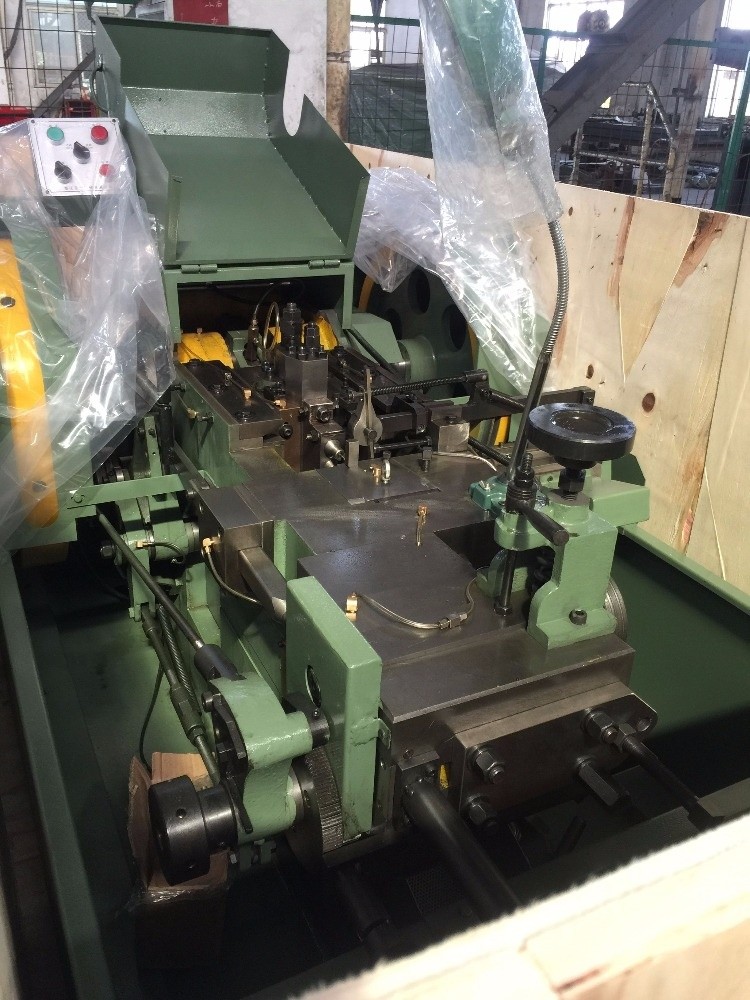 Blind Rivet Cold Heading Machine, Rivet Making Machine, Three-die Six-blow Type