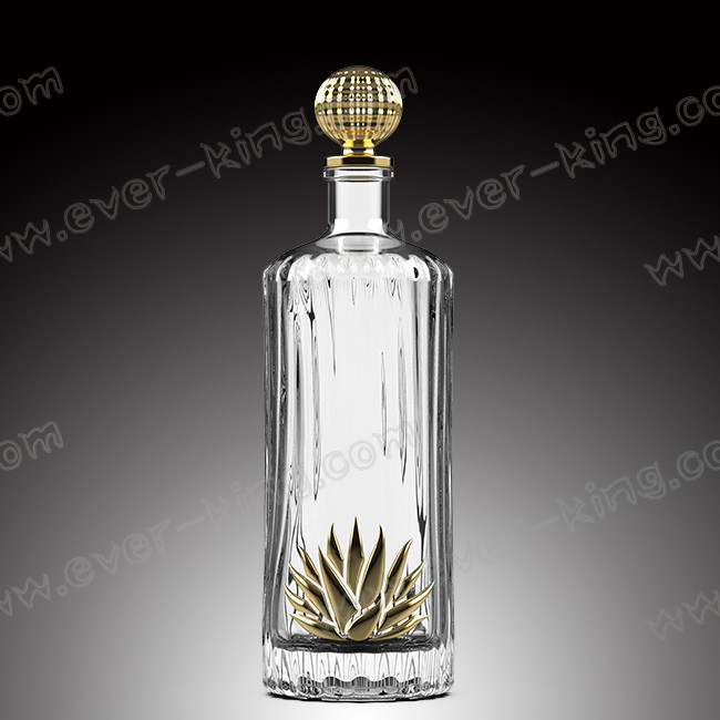Liquor Spirit Glass Bottle Logo Embossed Customized 750ml