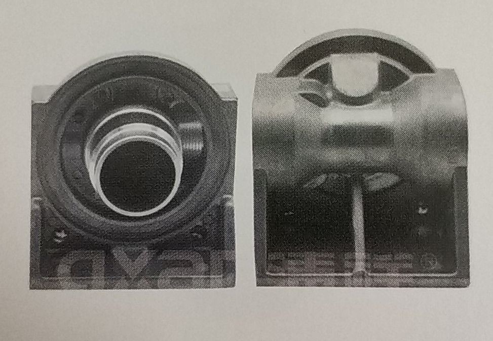 Metal Komatsu Oil Filter Head Alloy Steel Assembly Engine Accessories High Perfomance